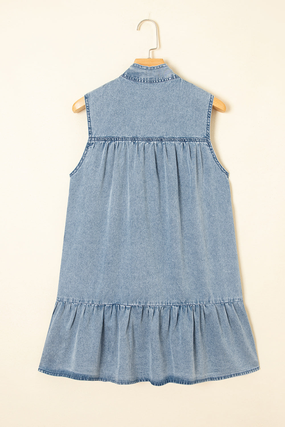 Bowknot Neck Sleeveless Ruffled Chambray Dress eAura