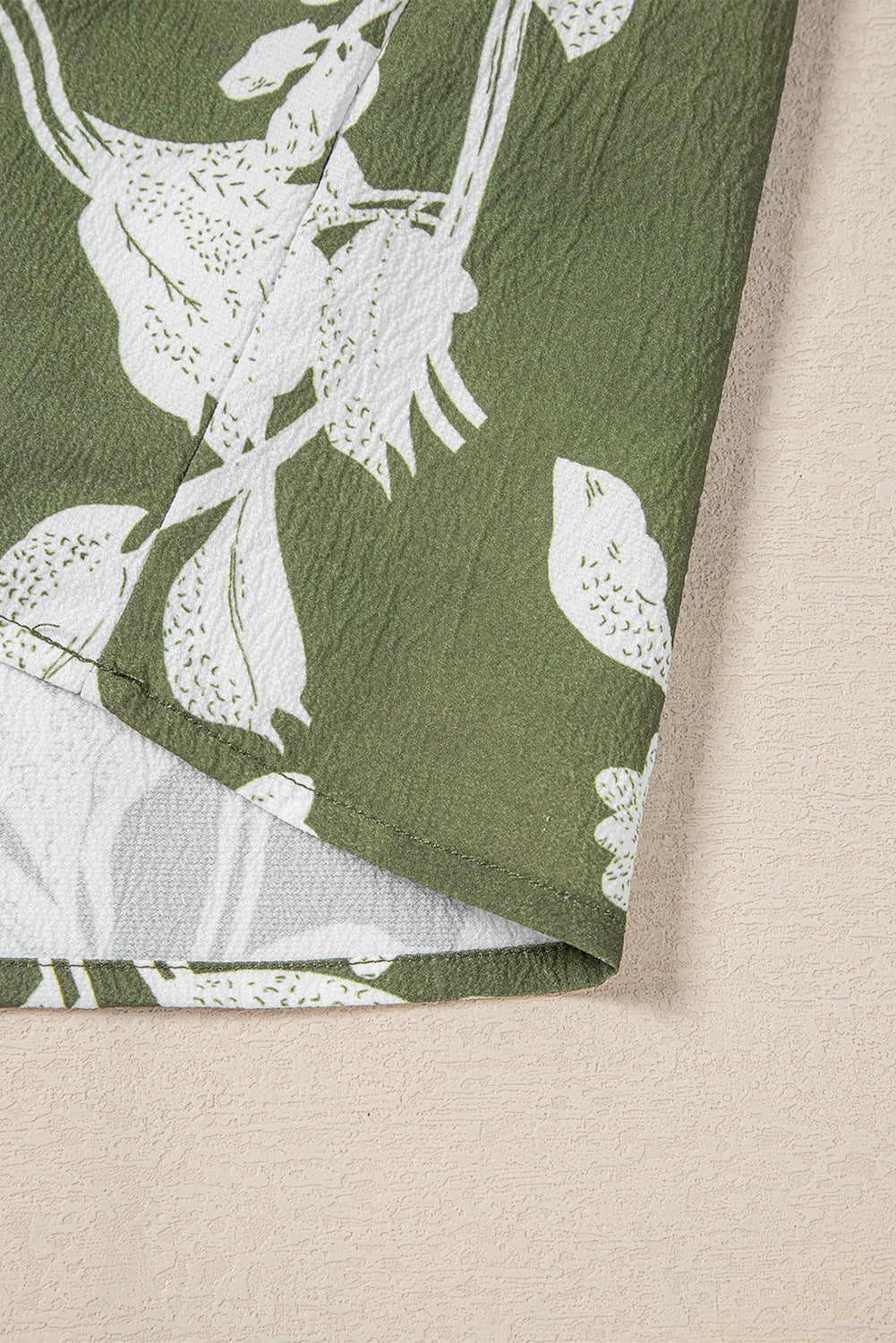Green Floral Print Split Neck Short Sleeve Blouse eAura