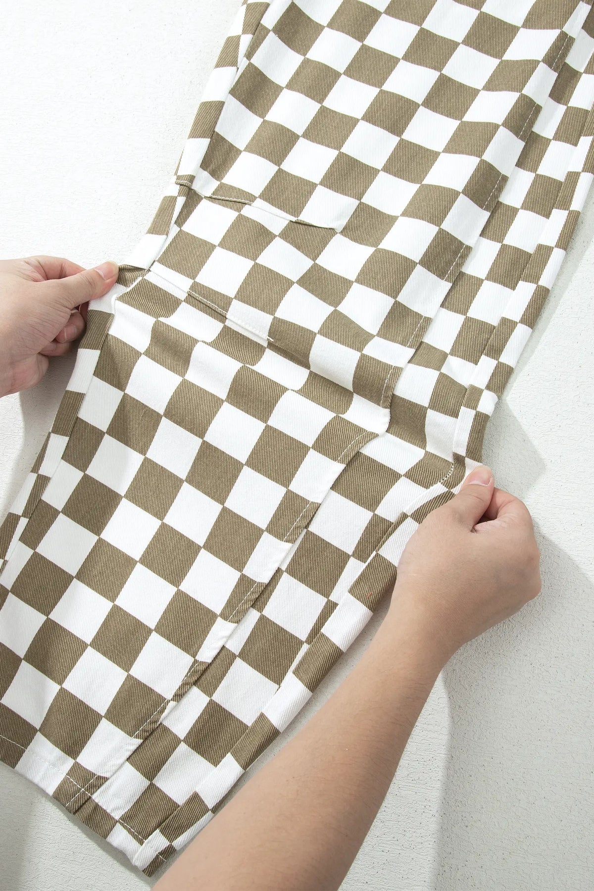 Checkered Print Denim Barrel Pants – White