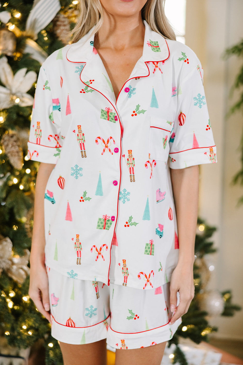 White Christmas Print Short Sleeve Shirt and Shorts Pyjama Set - eAura