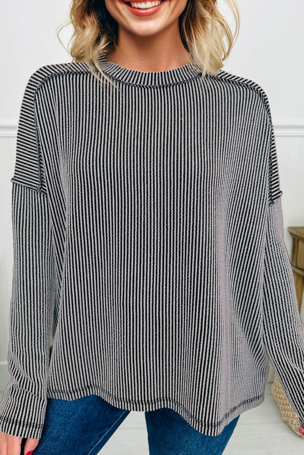Twist Ribbed Exposed Seam Detail Long Sleeve Loose Top - Black / S - Tops/Long Tops