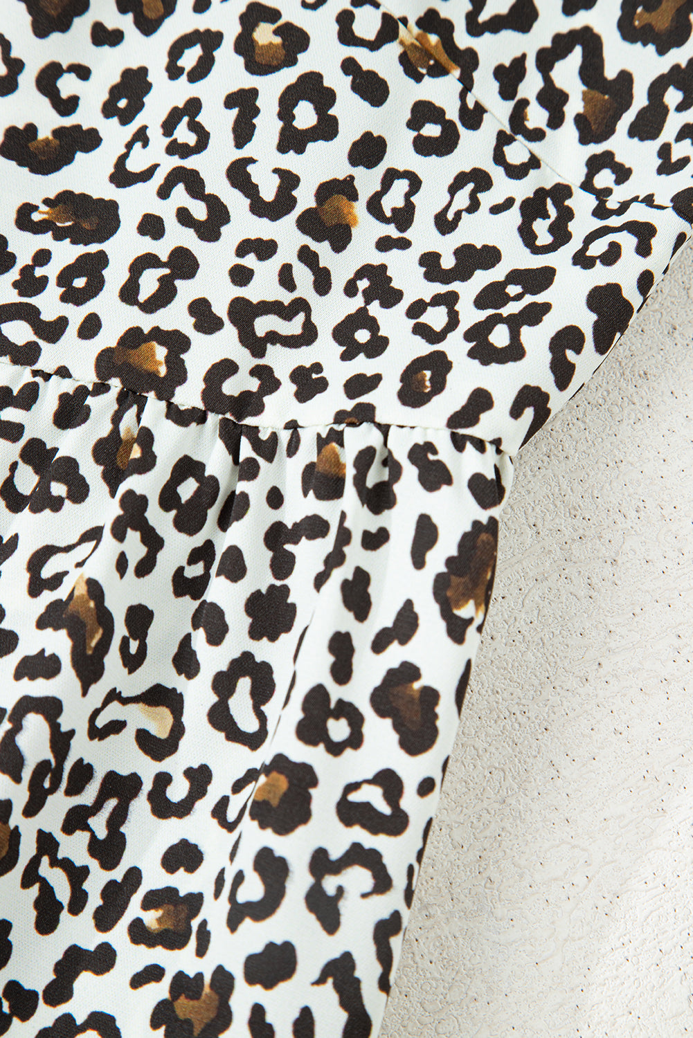 Plus Size V-Neck Leopard Print Puff Sleeve Mini Dress - eAura
