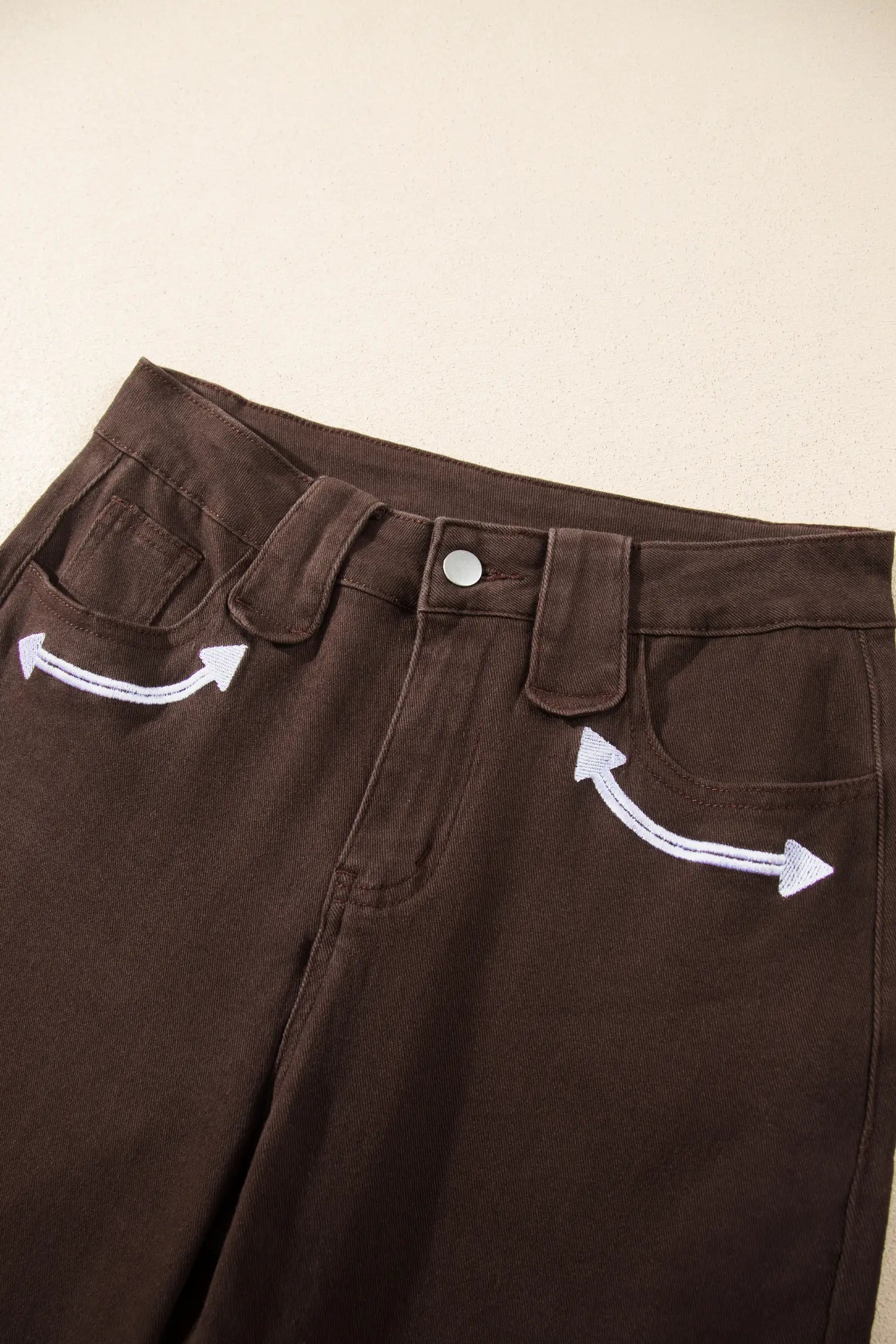 Coffee Western Colorblock Pockets Button Fly Decorative Belt Loops Straight Leg Jeans – Brown