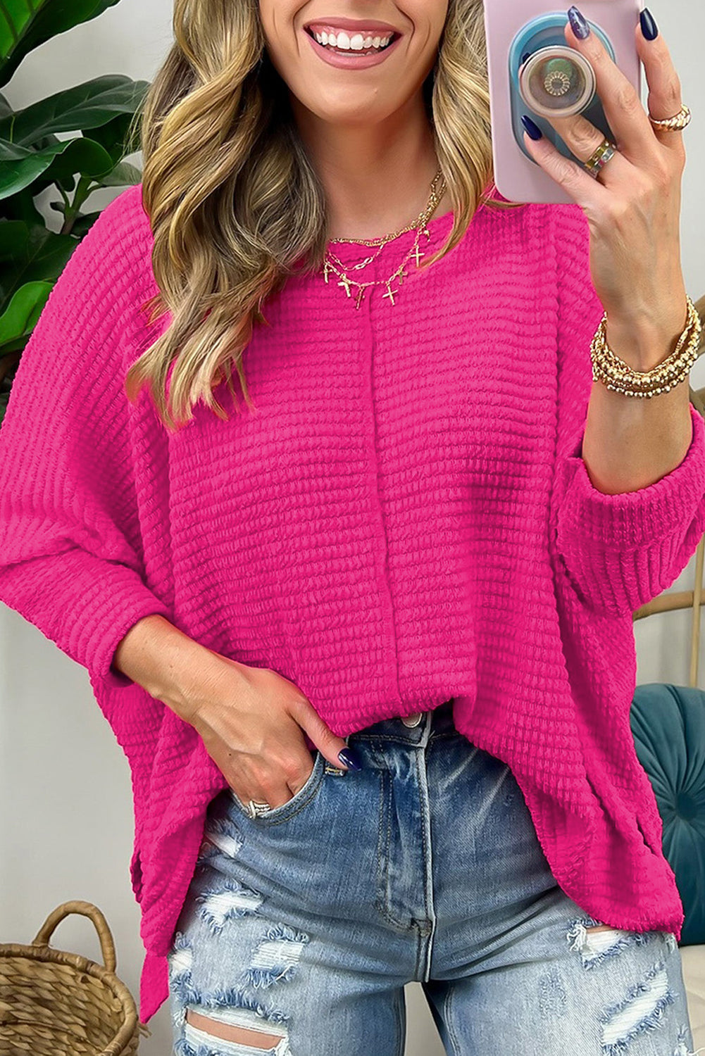 Rose Red Textured Center Seam Long Sleeve Split Top eAura