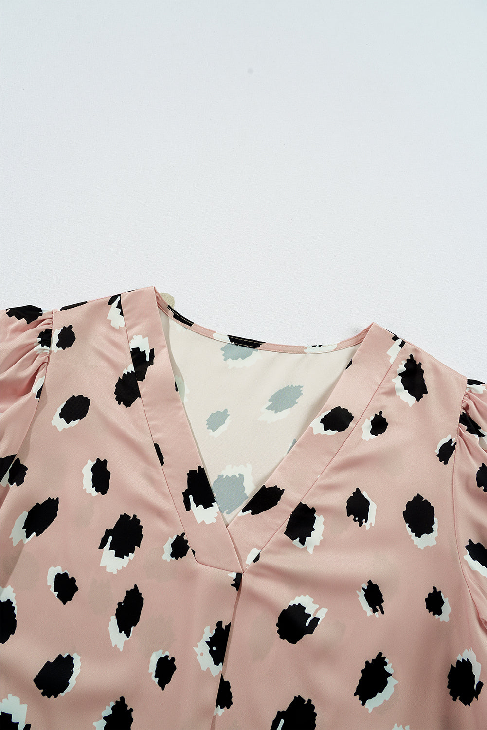 Khaki Classic Leopard V-Neck Bracelet Sleeve Blouse