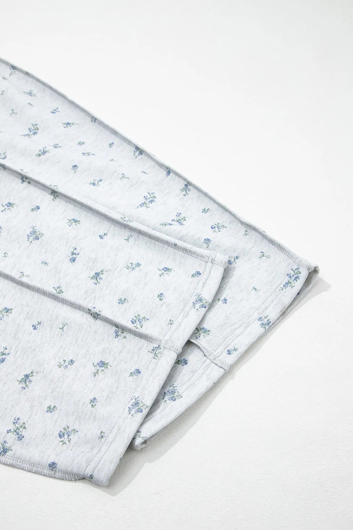 Floral Print Elastic Waist Regular Fit Pants – Grey