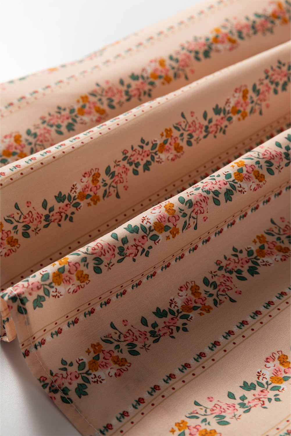 Floral Print Contrast Velvet Bow Lace Patchwork Long Sleeve Loose Mini Dress - eAura