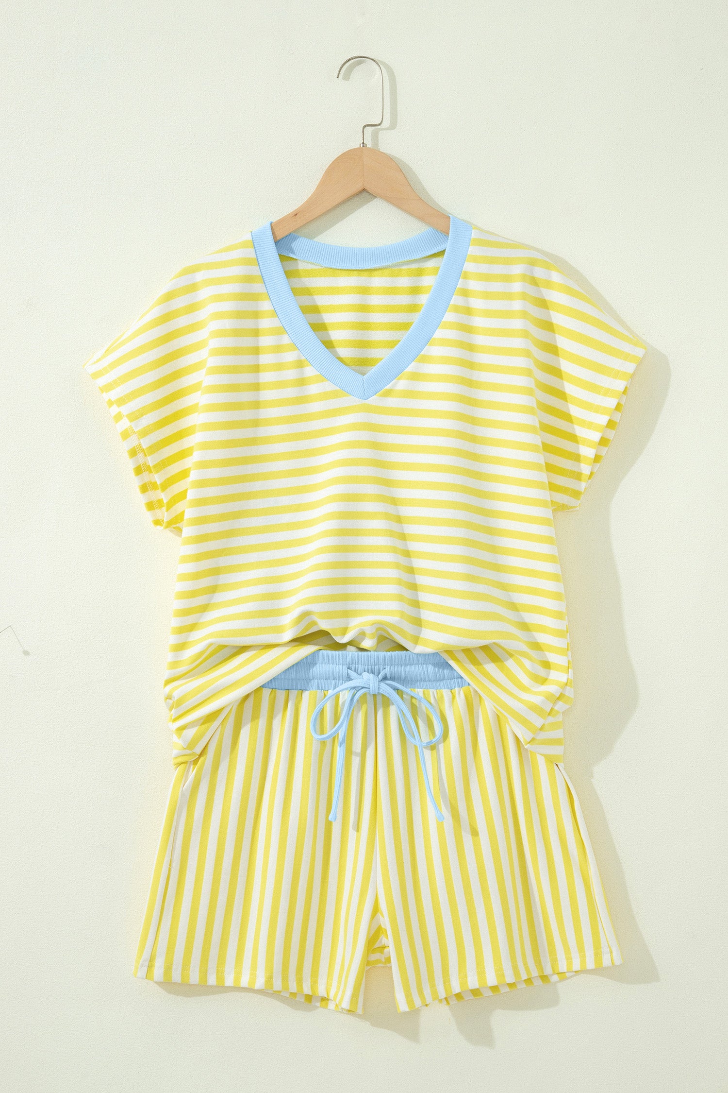 Colorblock Trim V Neck Tee Drawstring Elastic Waist Short Set – Yellow Stripe