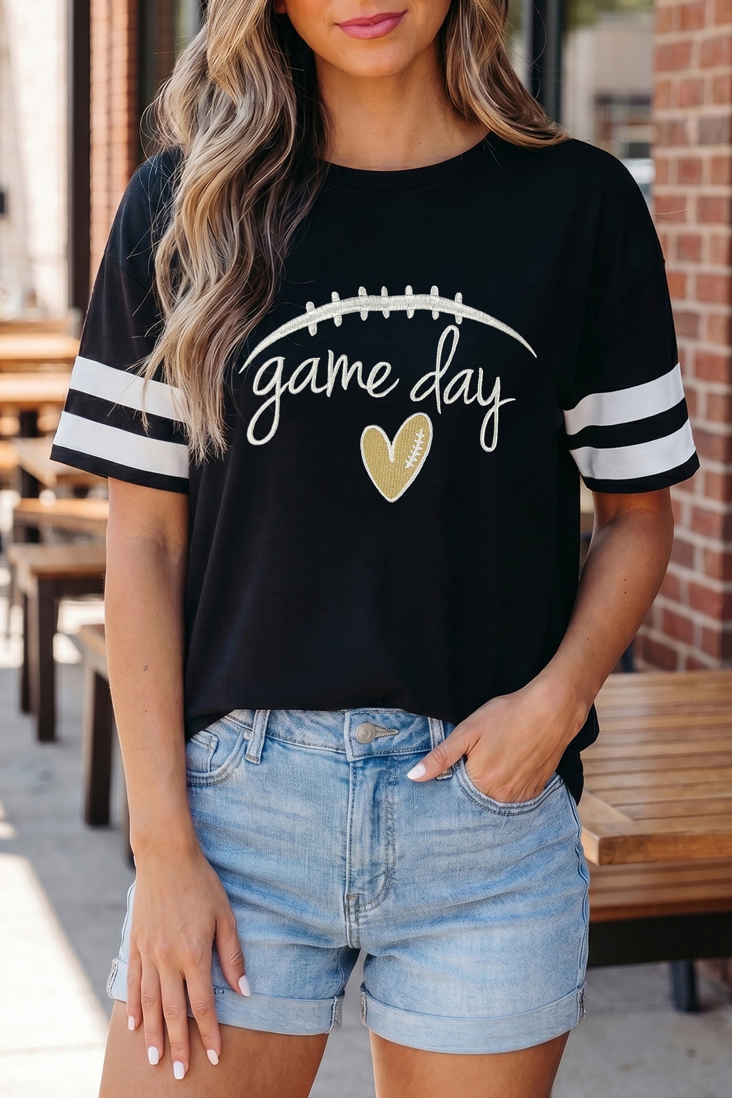Game Day Embroidered Heart Pattern Varsity Casual T Shirt – Black