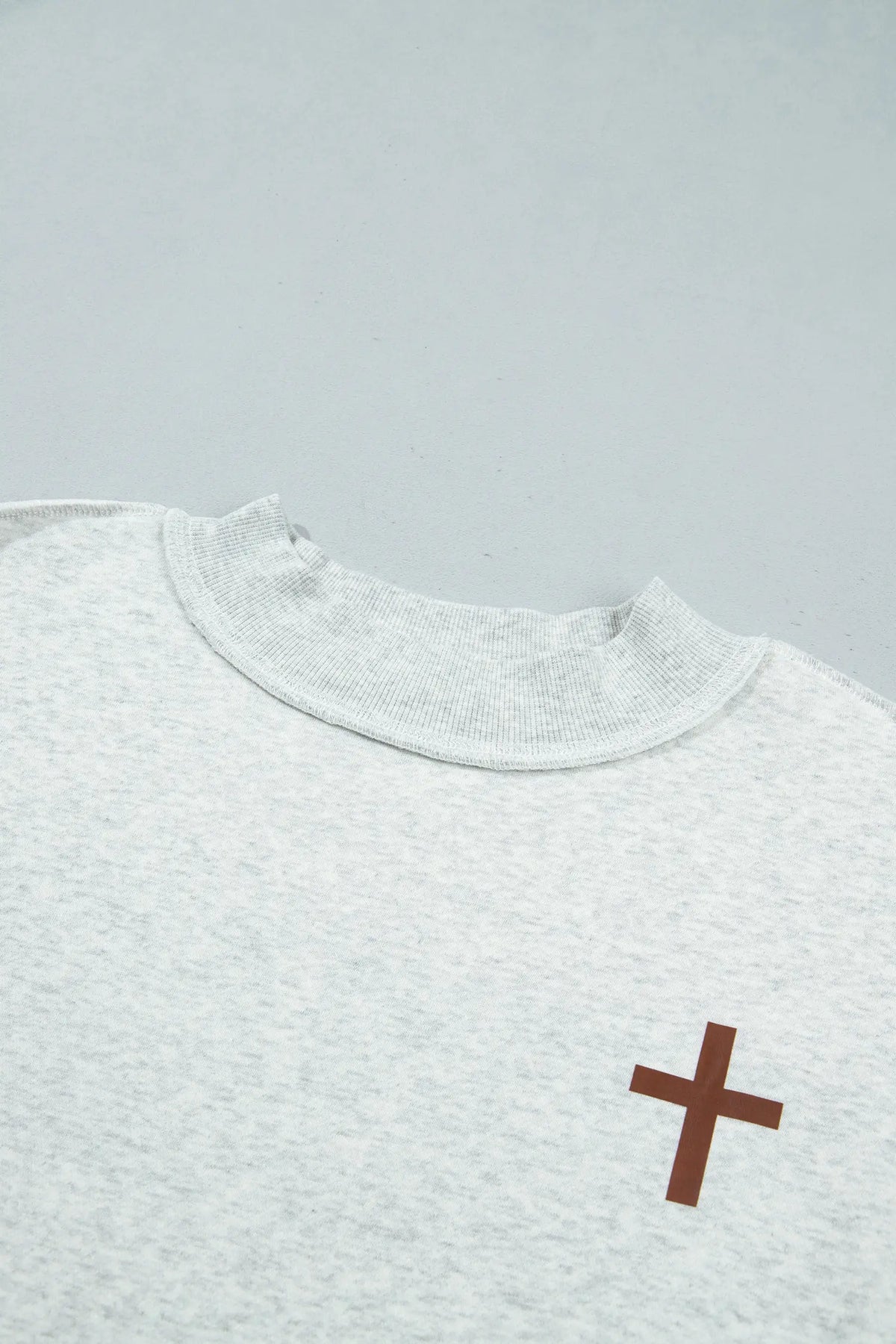 Reversible Christian Faith Print Mock Neck Pullover Sweatshirt – Light Grey