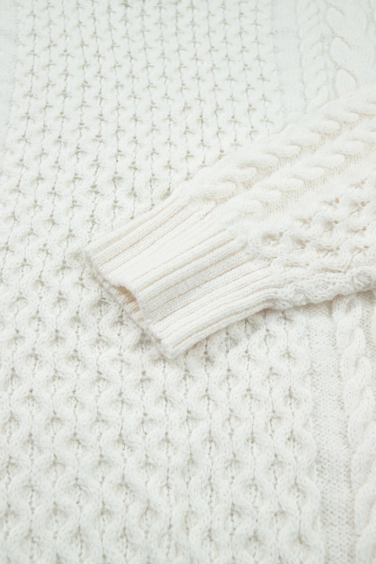 Solid Colour Cable Detail Knit Loose Round Neck Sweater – Beige