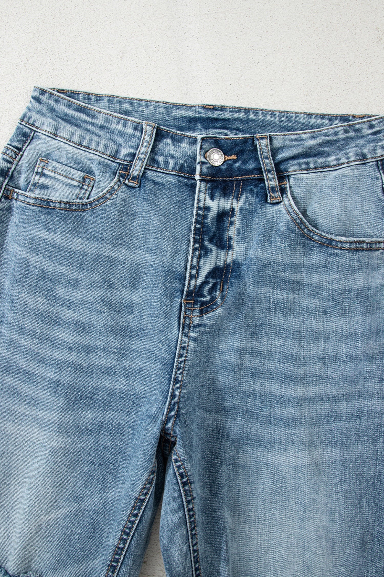 Raw Hem Ripped Open Knee Fit Flare Jeans - eAura