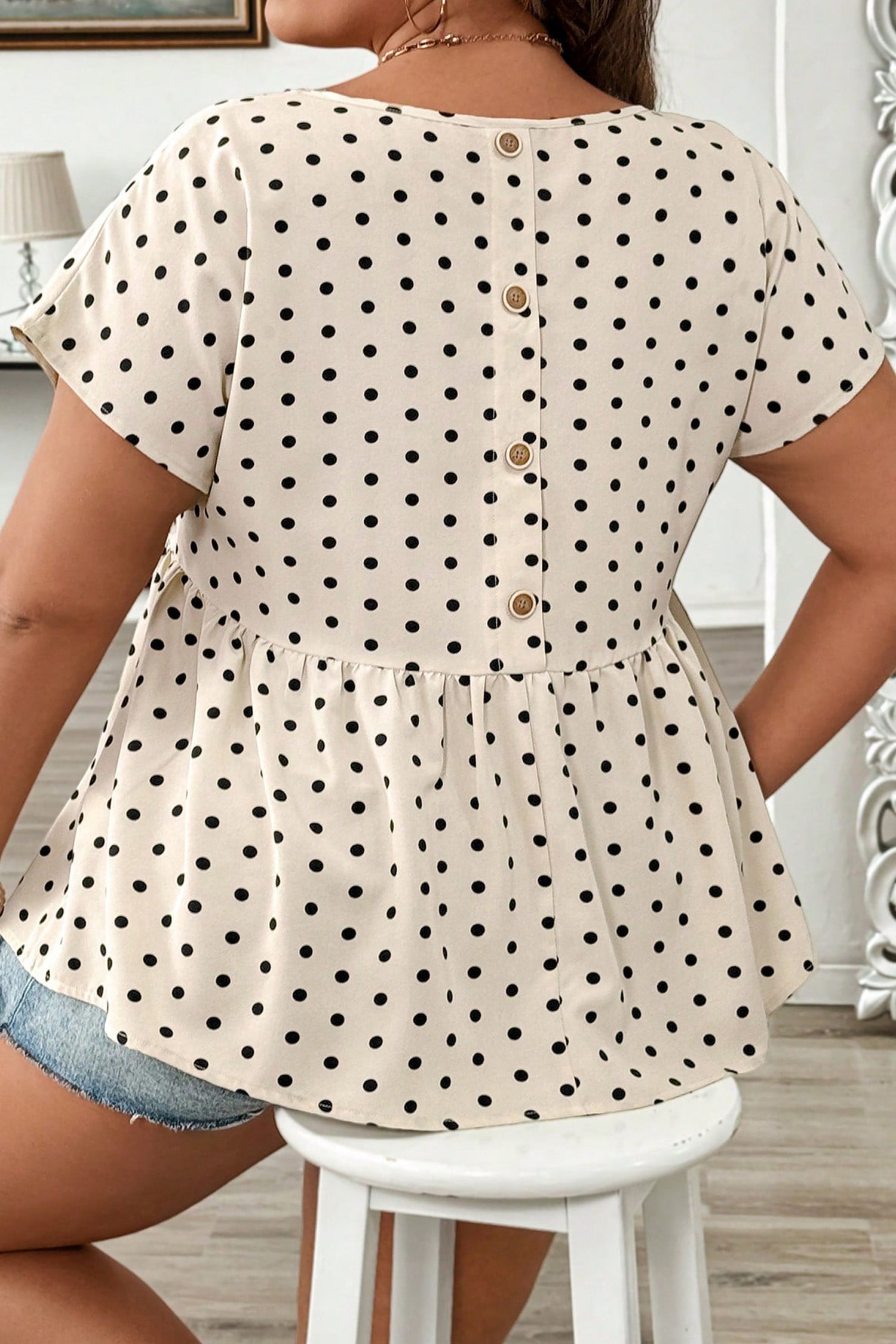 Plus Size Polka Dot Print Button Detail Short Sleeve Babydoll Blouse