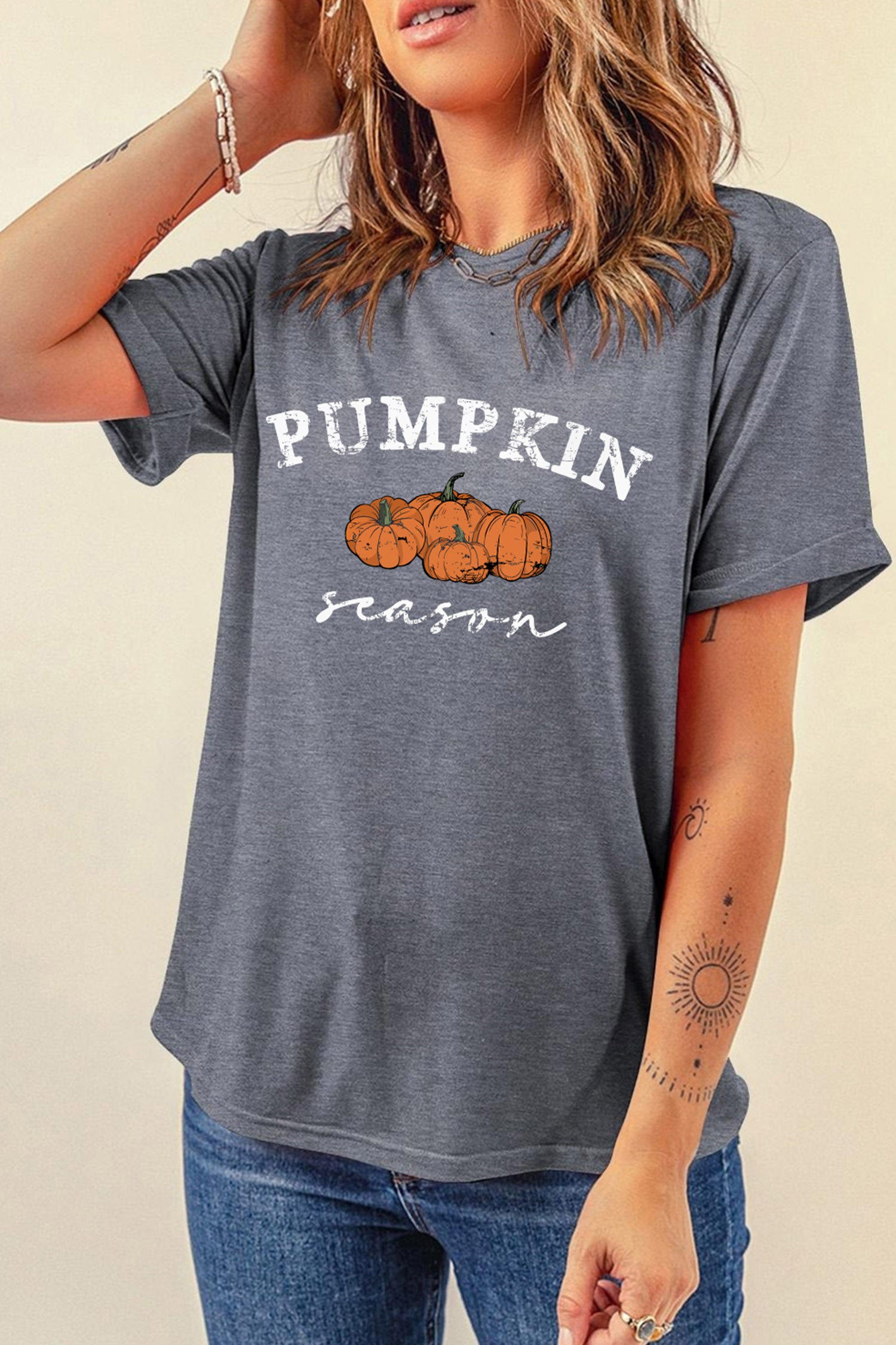 Pumpkin Season Graphic Round Neck Short Sleeve T-Shirt – Gray