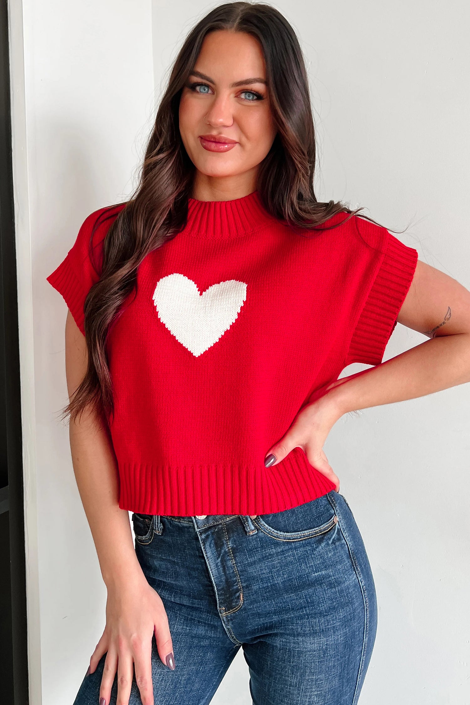 Heart Graphic Cropped Short Sleeve Sweater
