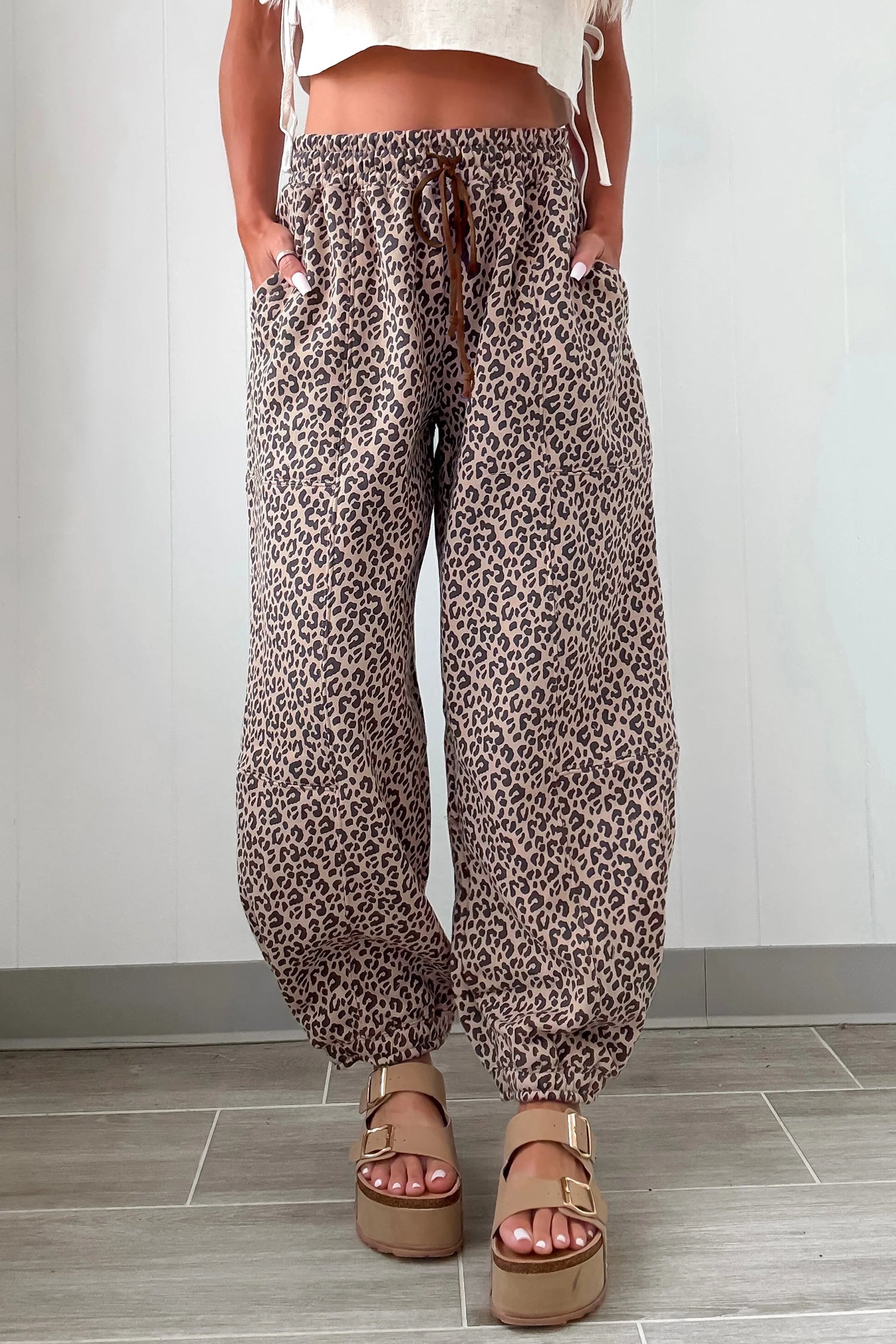 Leopard Print Elastic Waist Ankle Length Pants – Khaki