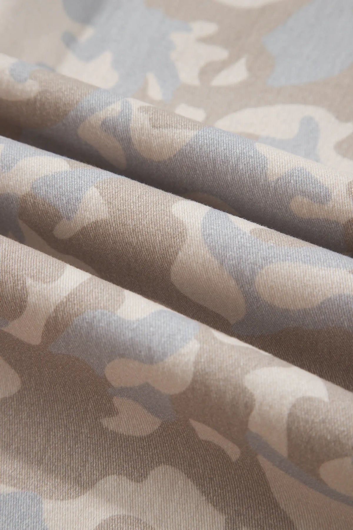 Jeans Ankle-Length Harem Fit with Camouflage Print and Rivet Pocket Detail