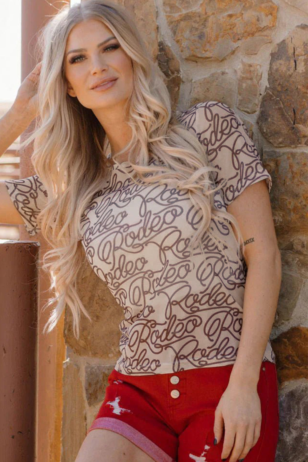 Brown Rodeo Print Round Neck Slim Fit Mesh T Shirt eAura