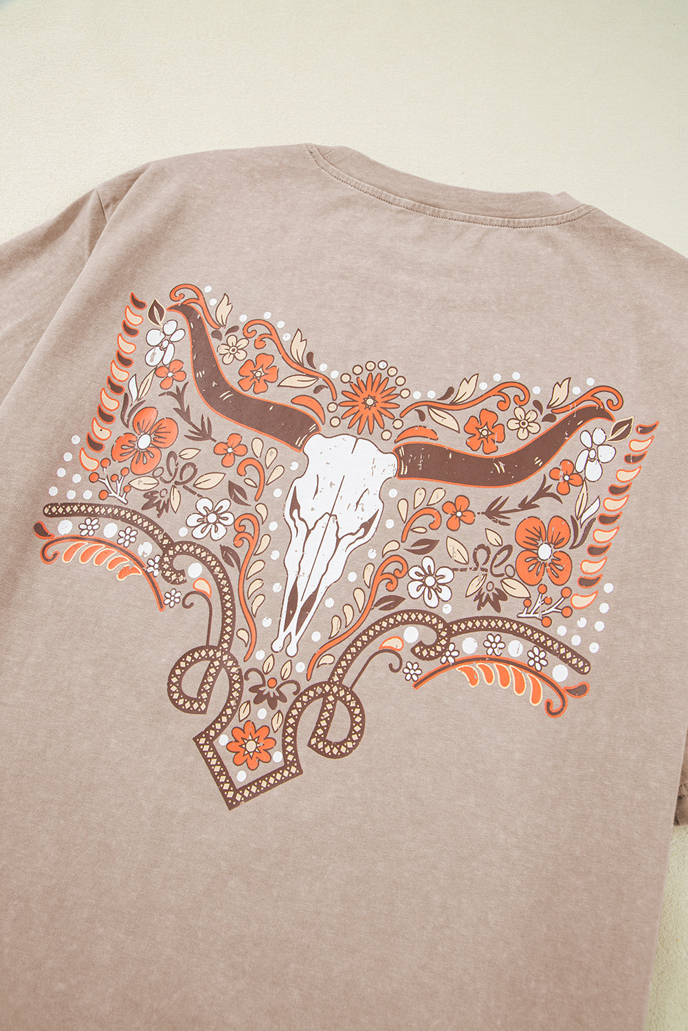 Smoke Grey Mineral Wash Floral Steer Head Printed Back Western Fashion Tee eAura