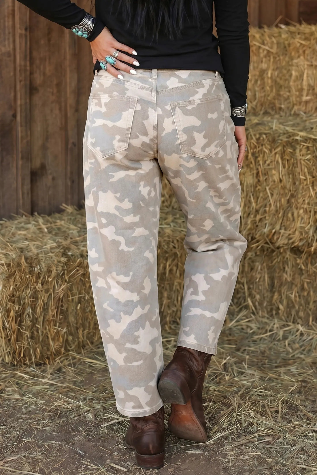 Camouflage Pattern Pocket Rivet Detail Ankle-Length Harem Fit Jeans – Khaki