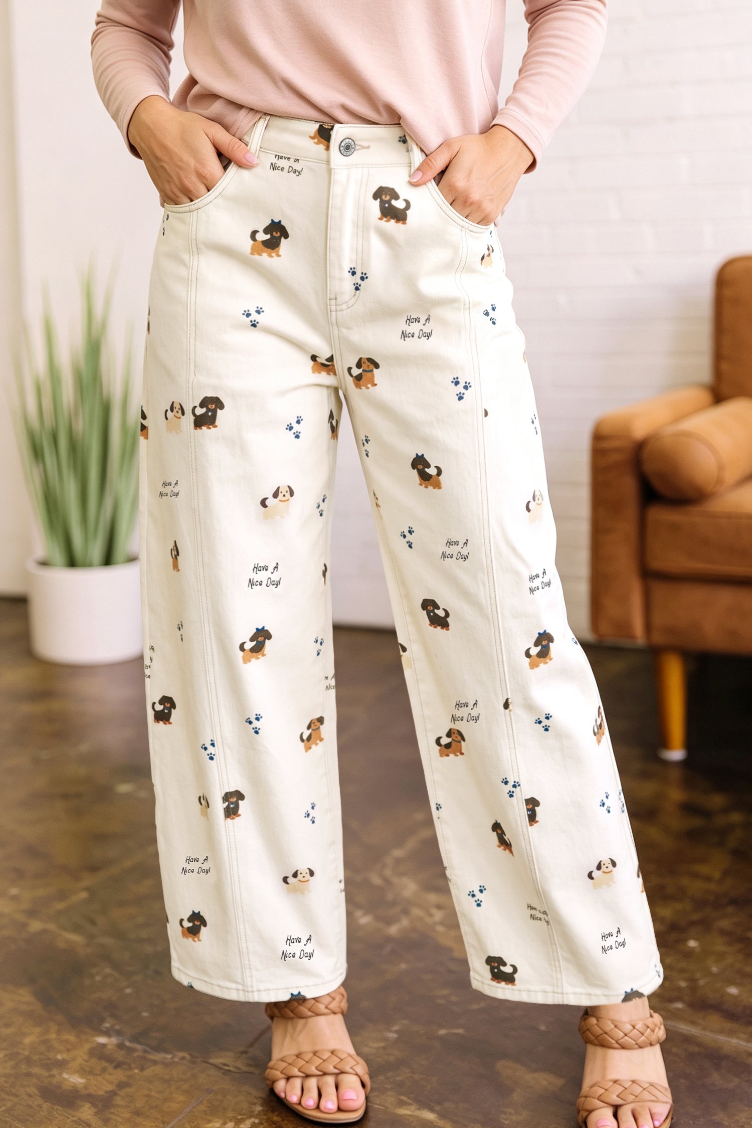 Abstract Dog Print Wide Leg Full-Length Jeans – White