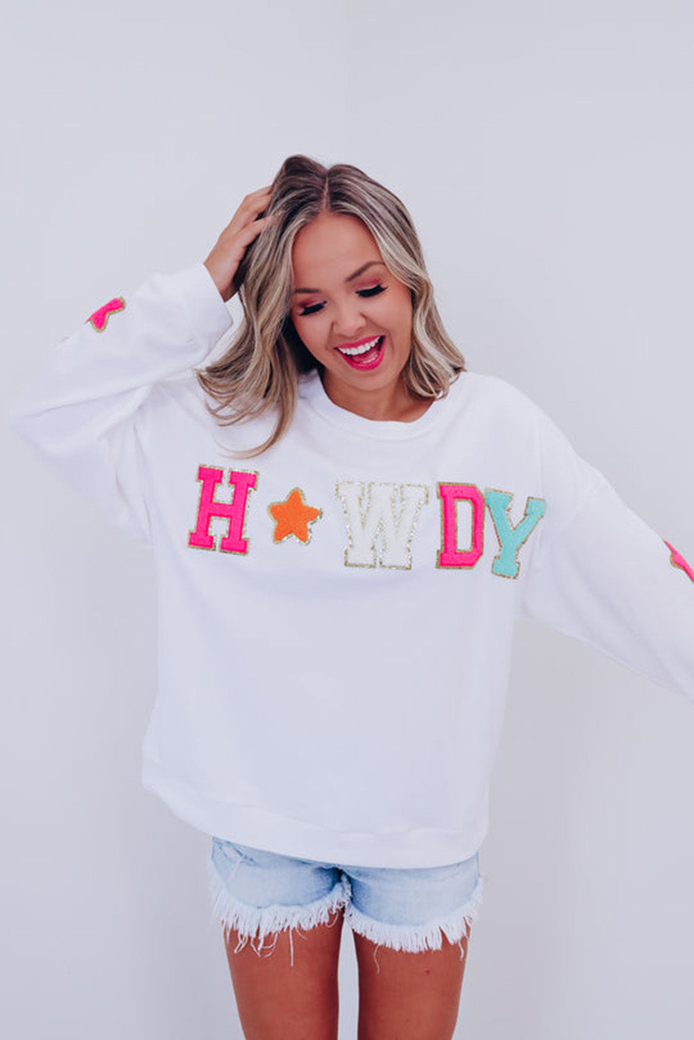White Howdy Glitter Chenille Patch Graphic Casual Sweatshirt eAura