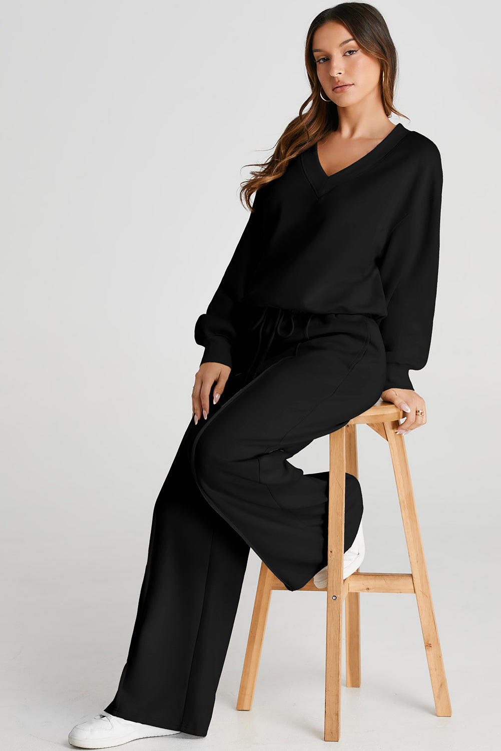 Black V Neck Cropped Seamed High Waist Sports Wear eAura