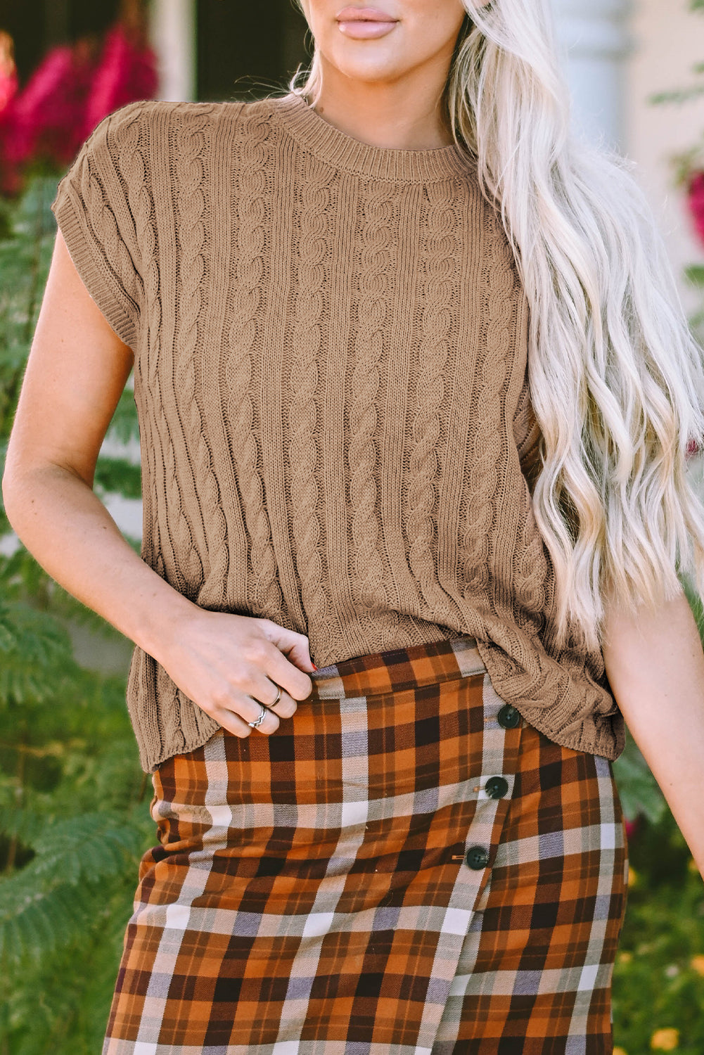 Black Crew Neck Cable Knit Short Sleeve Sweater eAura