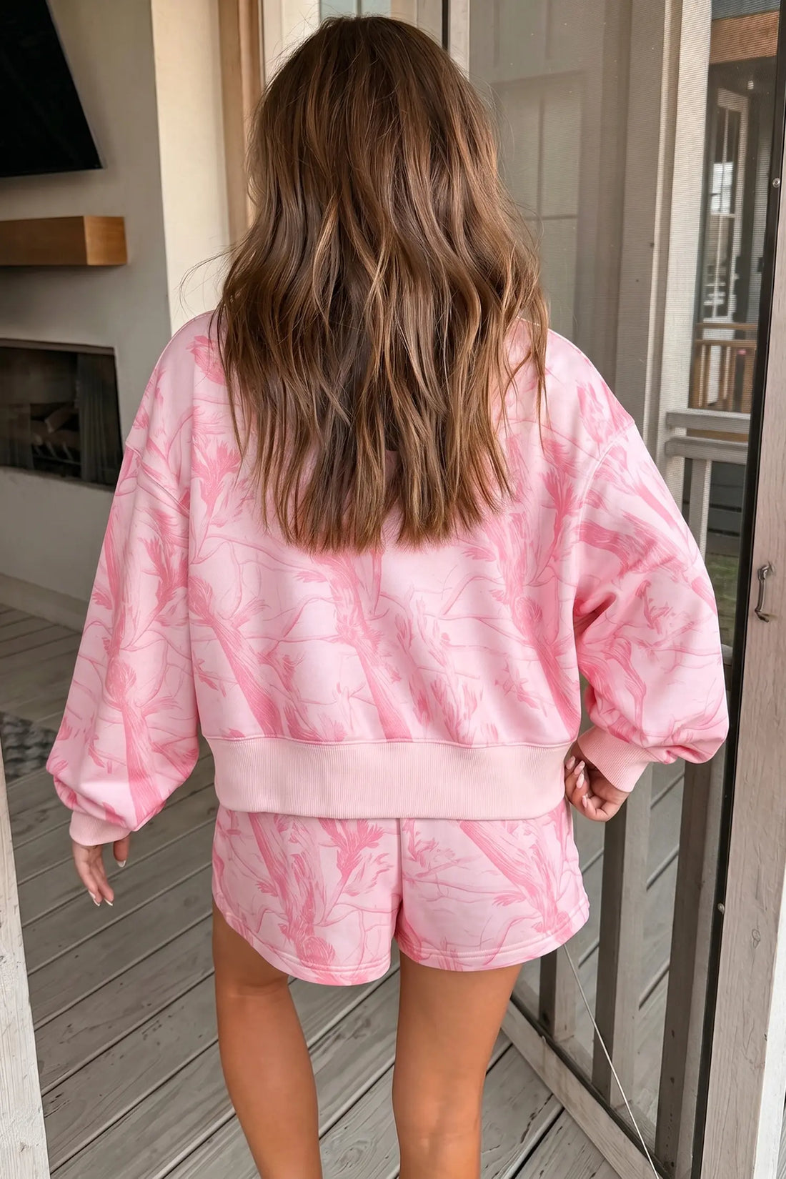 Abstract Print Ribbed Crewneck Long Sleeve Top Elastic Waist Short Set – Pink