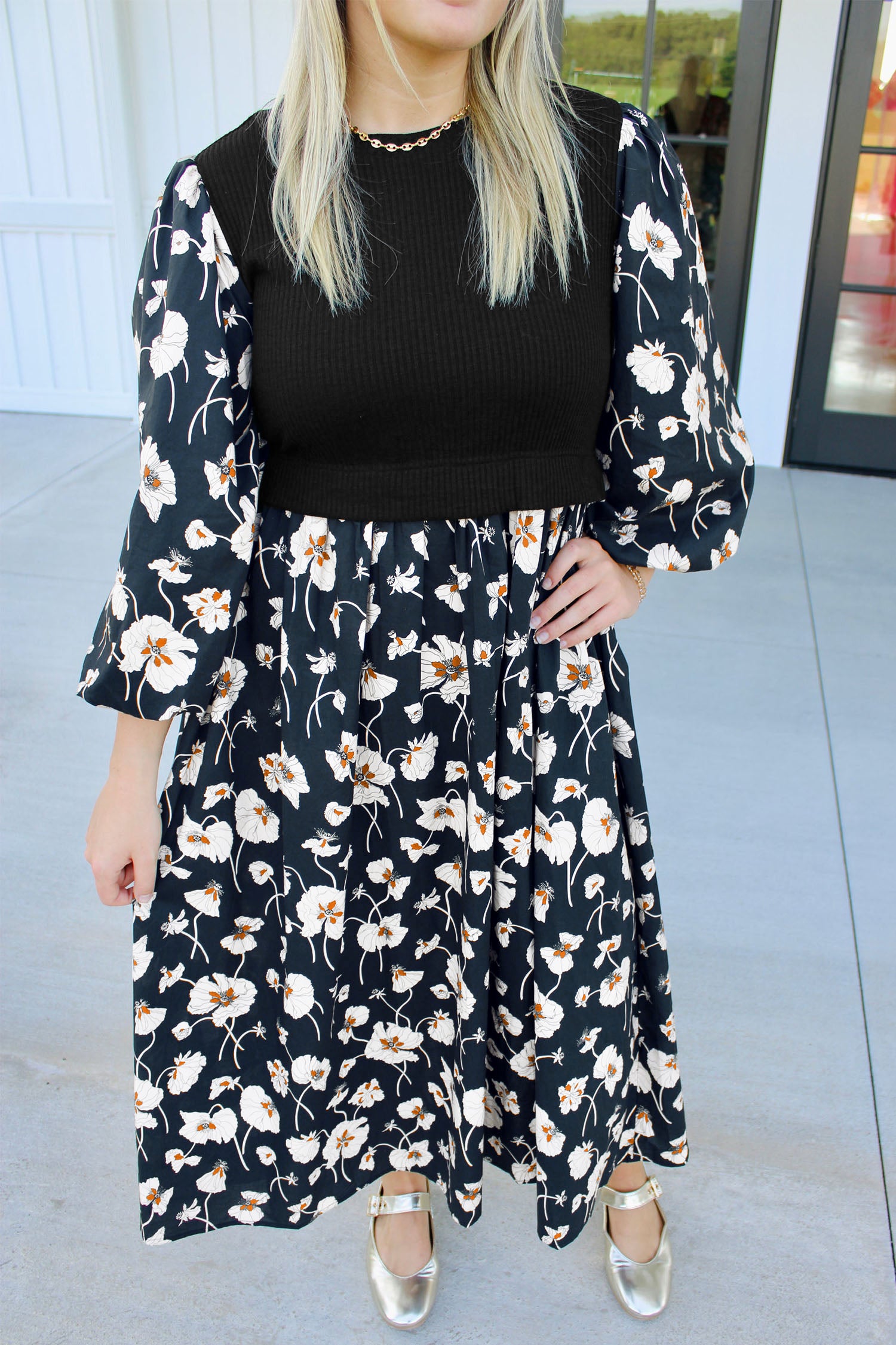 Floral Print Long Sleeve Round Neck Shift Plus Size Dress – Black