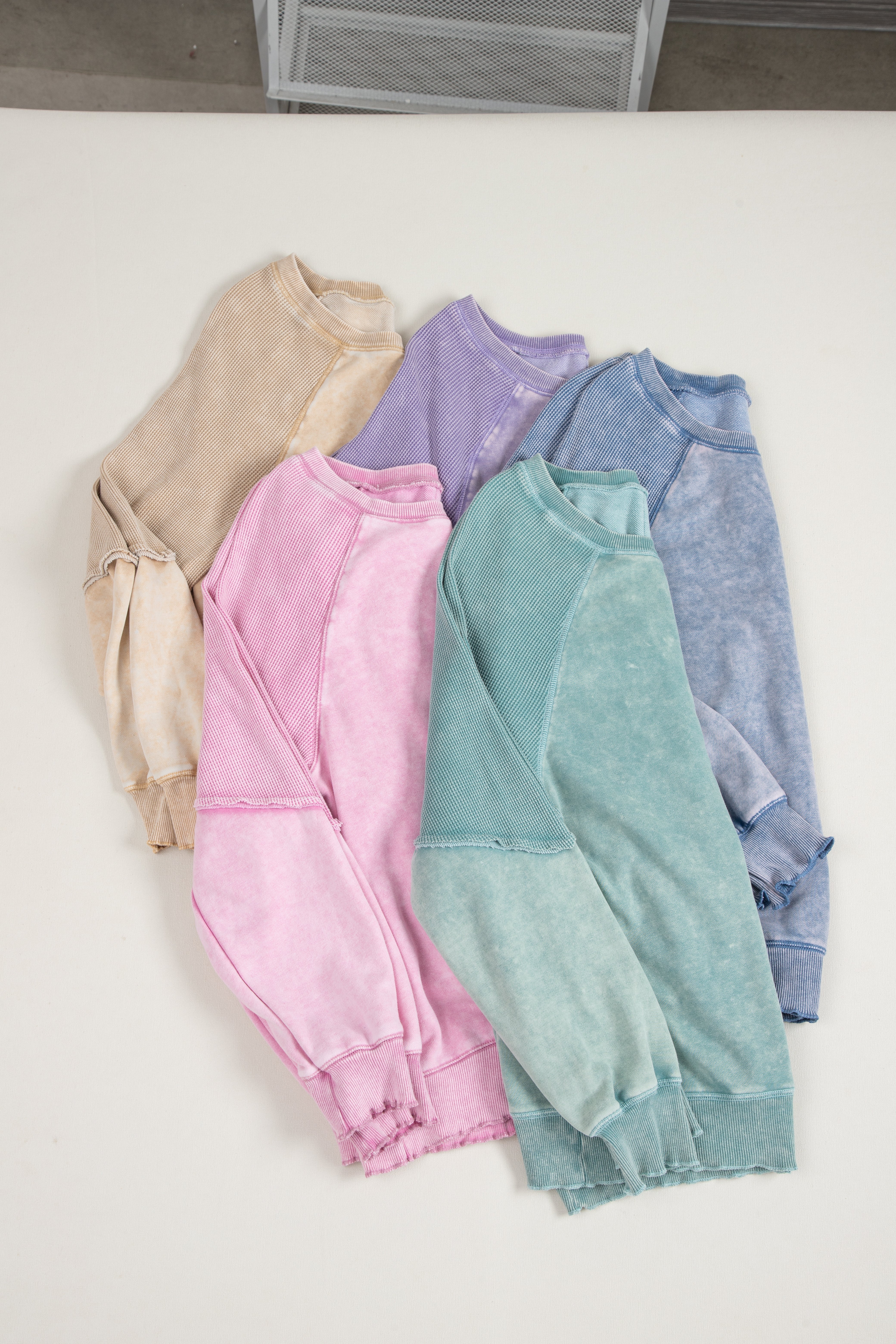 Waffle Knit Patchwork Raglan Sleeve Sweatshirt - eAura