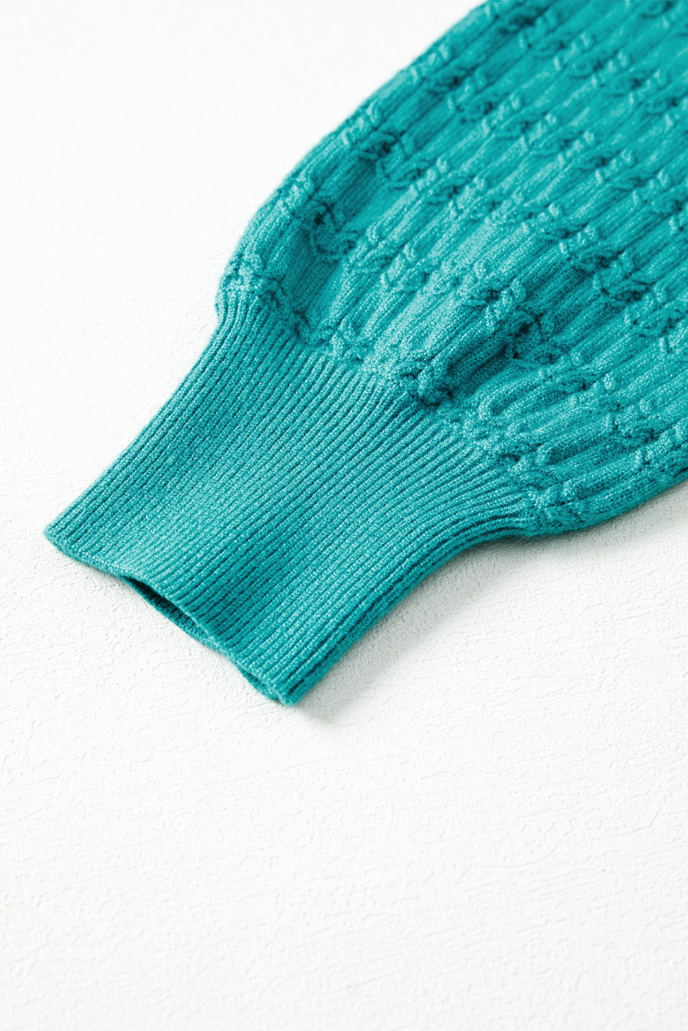 Pattern Knit Ribbed Cuffs Sweater - eAura