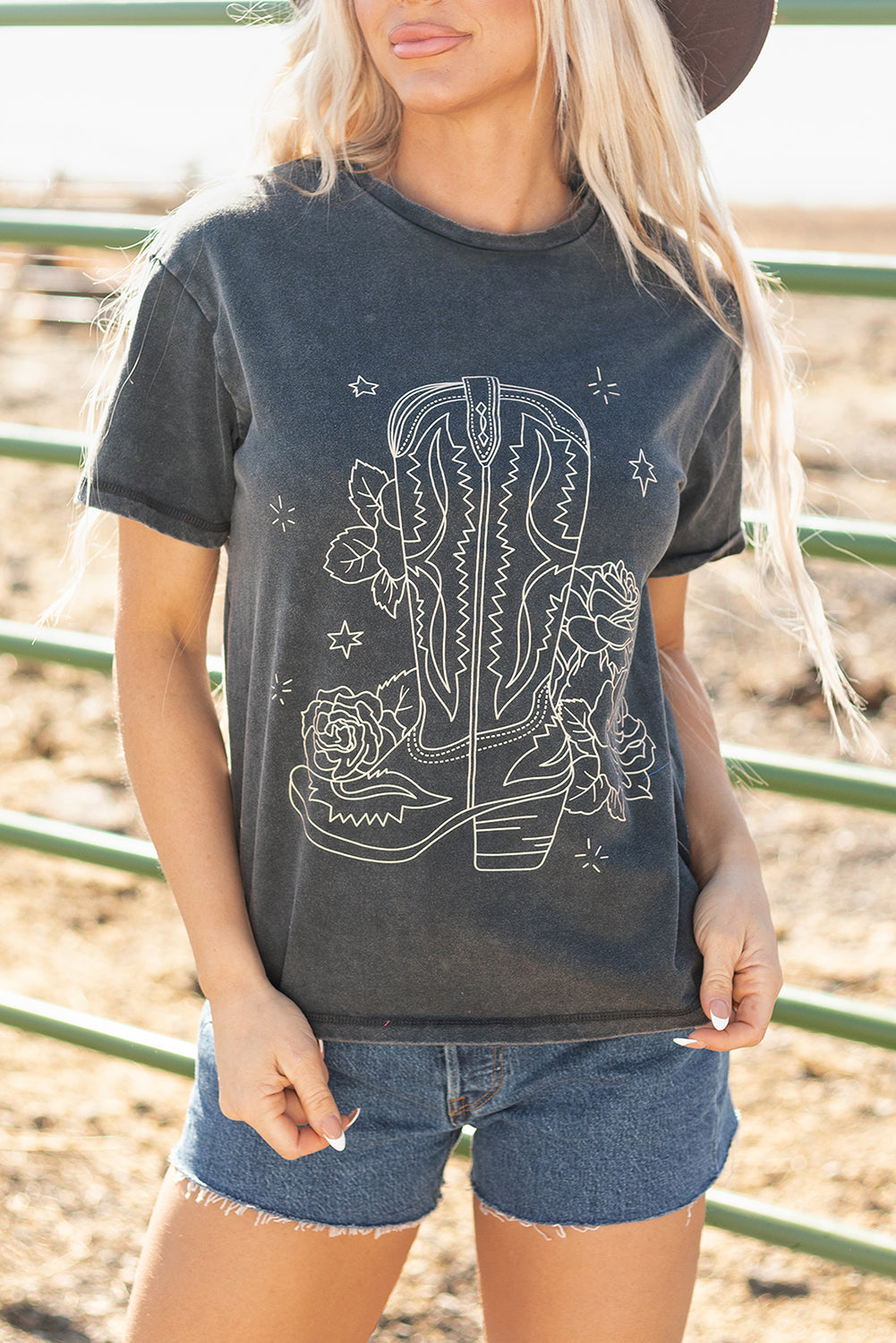 High-Rise Western Cowboy Boots Graphic Tee eAura