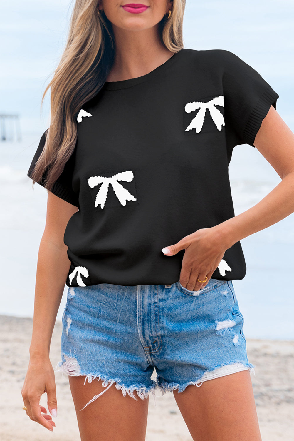 Bow Pattern Knit Short Sleeve Black Sweater eAura