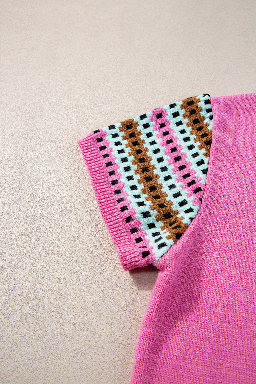 Bright Pink Contrast Printed Cap Sleeves Crewneck Sweater eAura