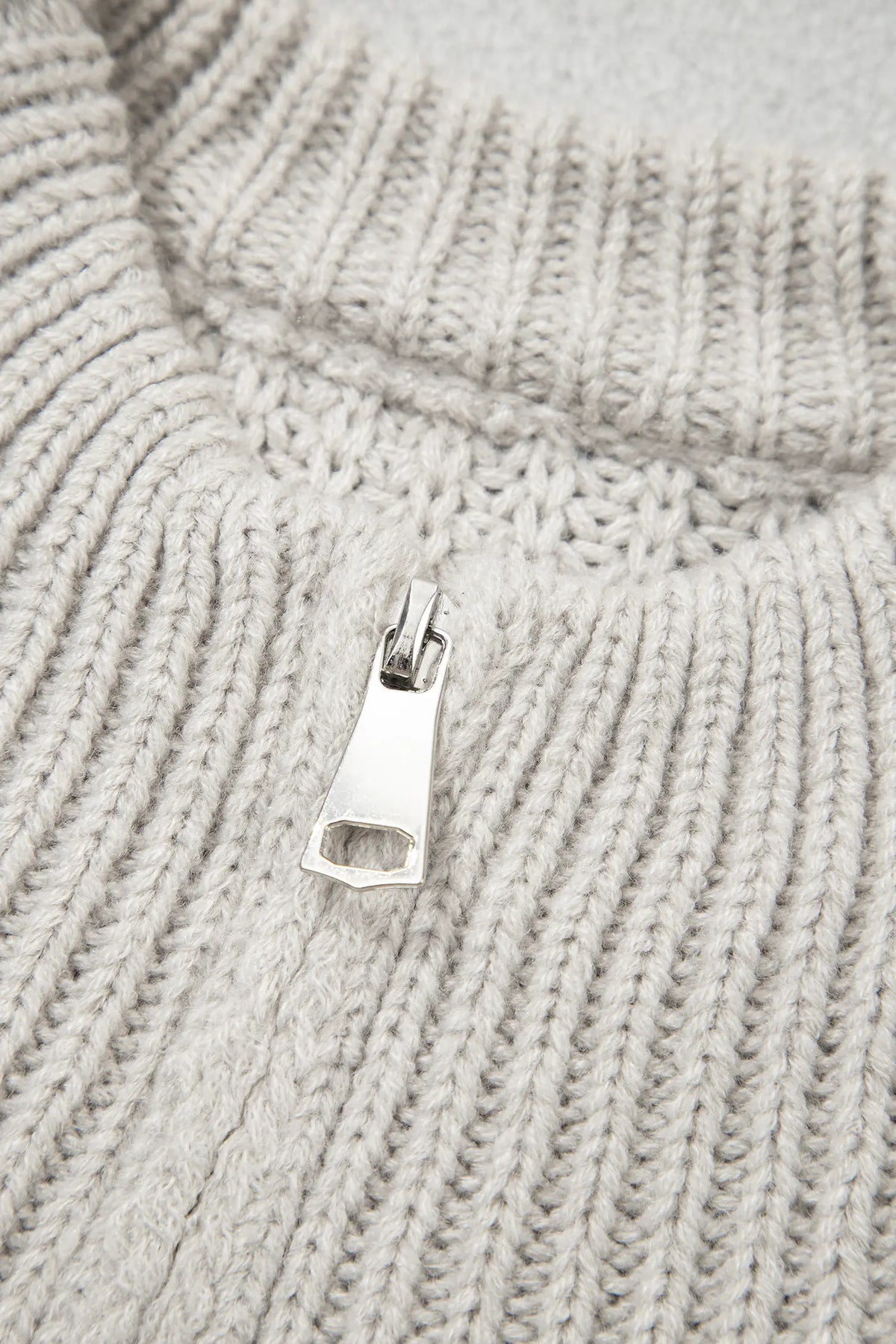 Jet Stream Solid Colour Short Sleeve Zipper Knit High Neck Sweater – Cream