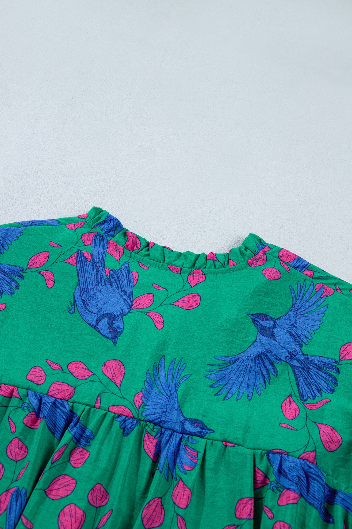 Abstract Print V Neck Flounced Puff Sleeve Blouse – Green