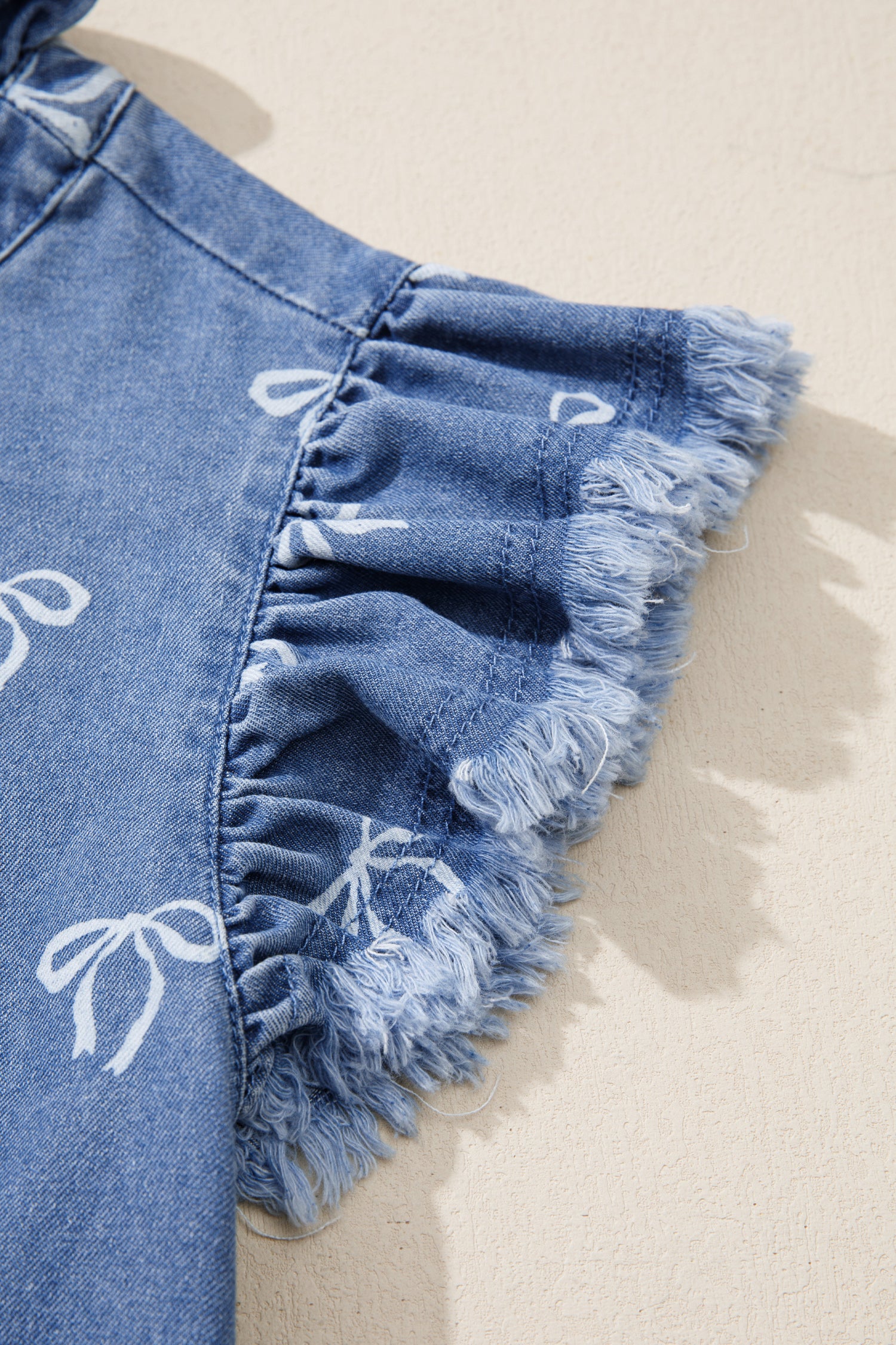 Frilled Collar Flutter Sleeve Denim Top – White