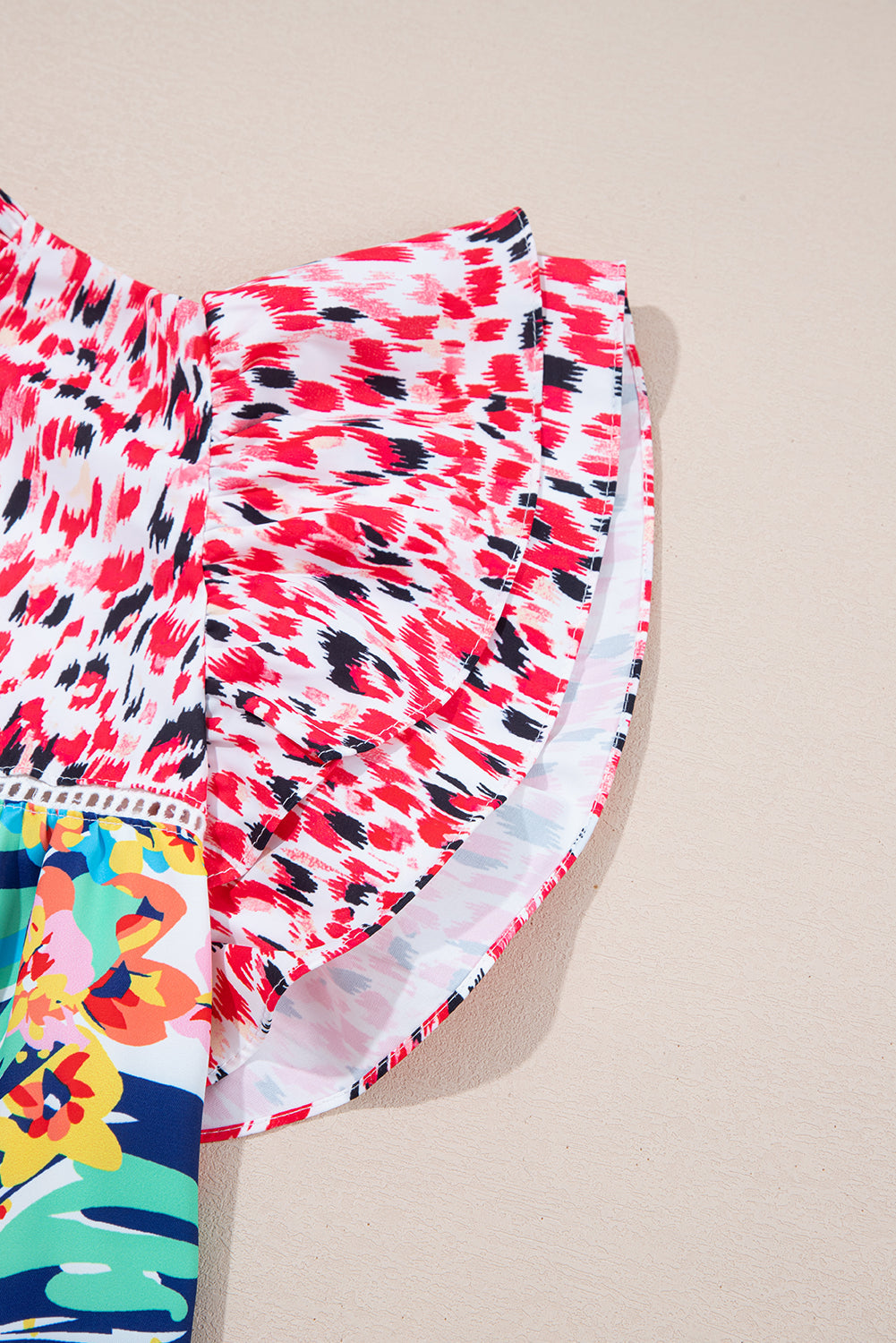 Floral Contrast Print Ruffle Cap Sleeve Blouse eAura