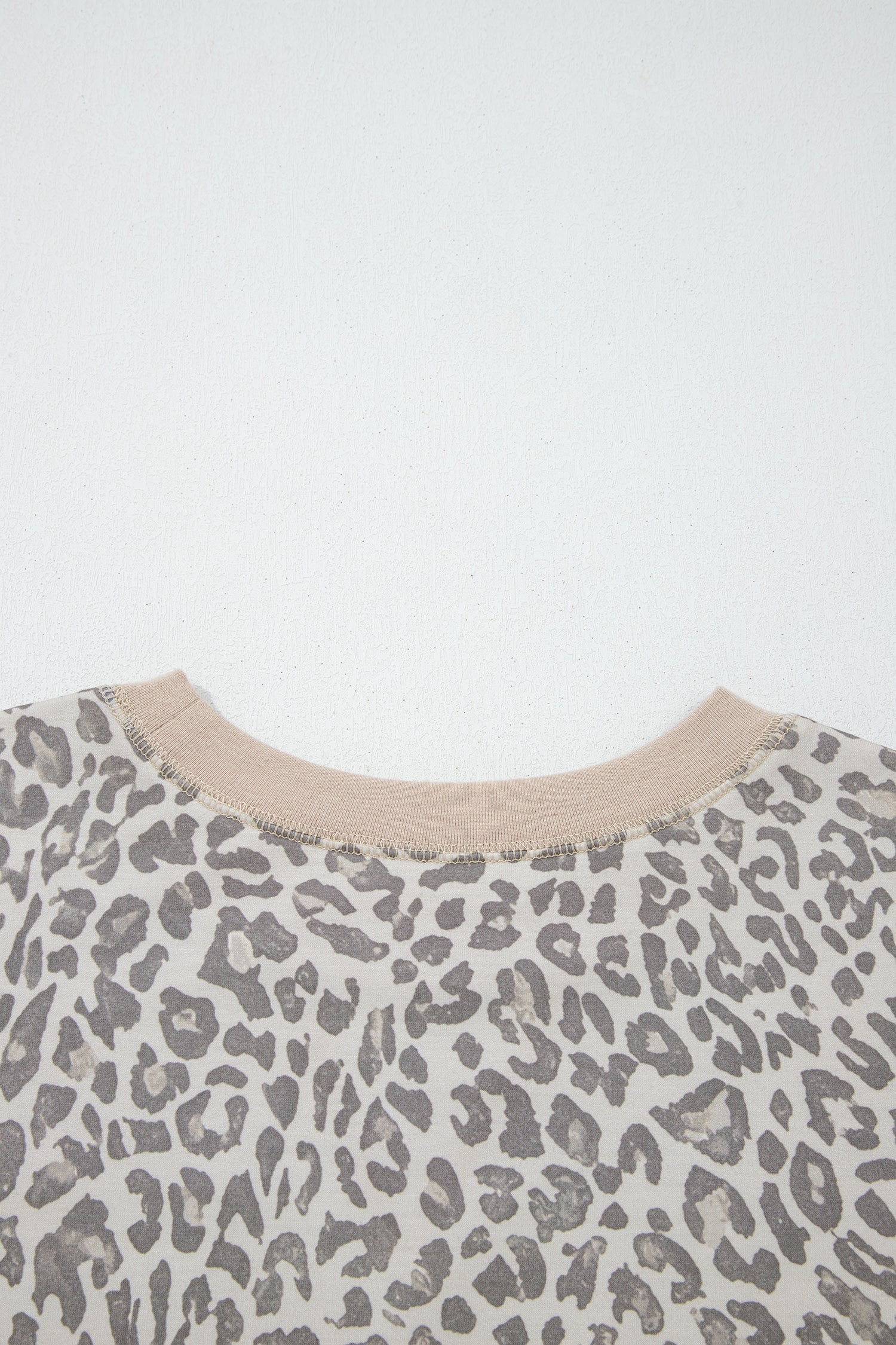 Leopard Print Crew Neck Sweatshirt - Tops/Sweatshirts & Hoodies