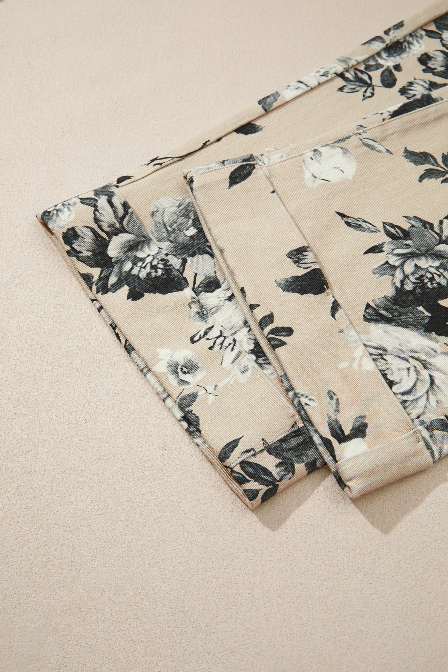 Beige Retro Floral Print Cuffed Hem Wide Leg Jeans