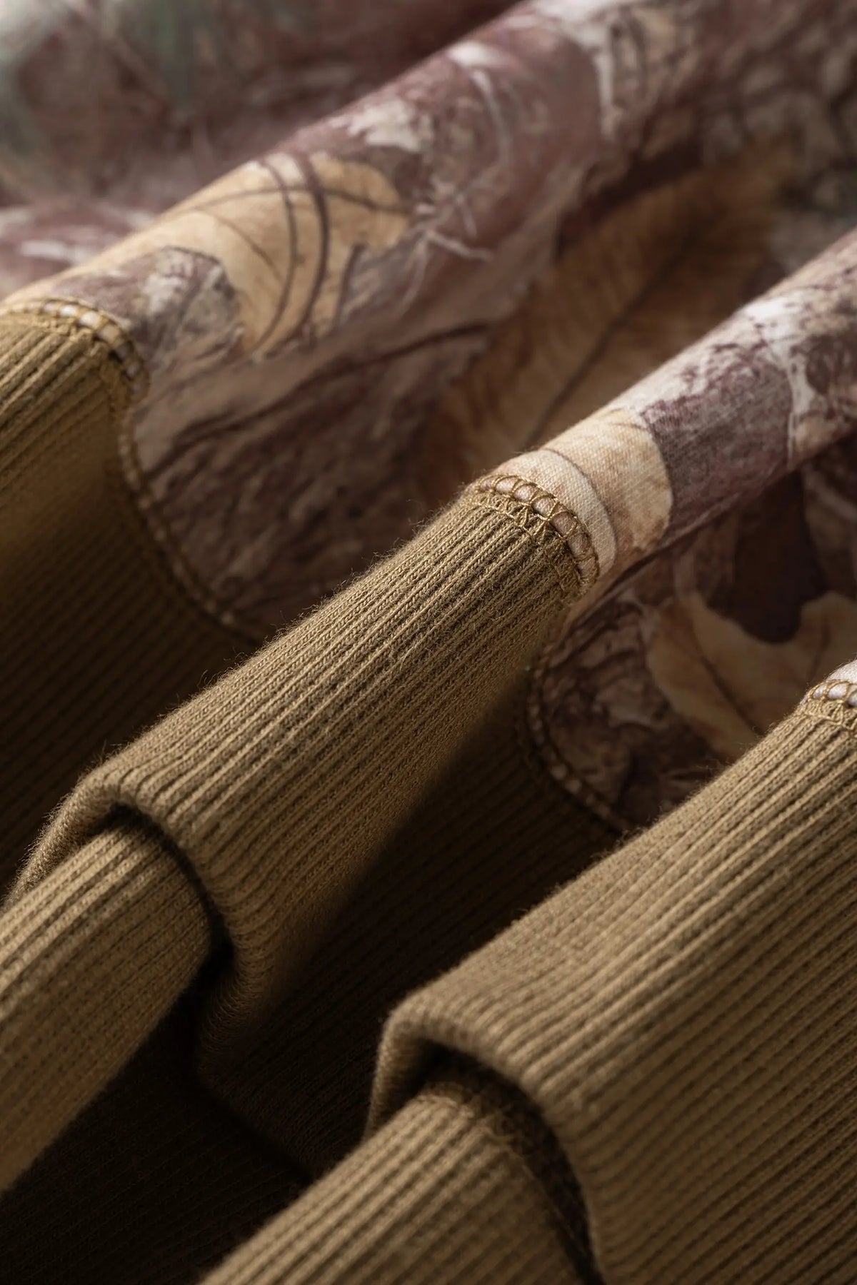 Abstract Camo Print Colour Block Detail Baggy Pullover Sweatshirt – Brown