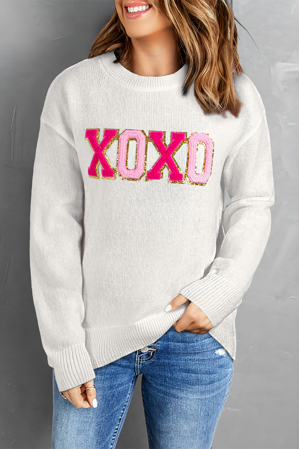 White XOXO Glitter Print Round Neck Casual Sweater eAura
