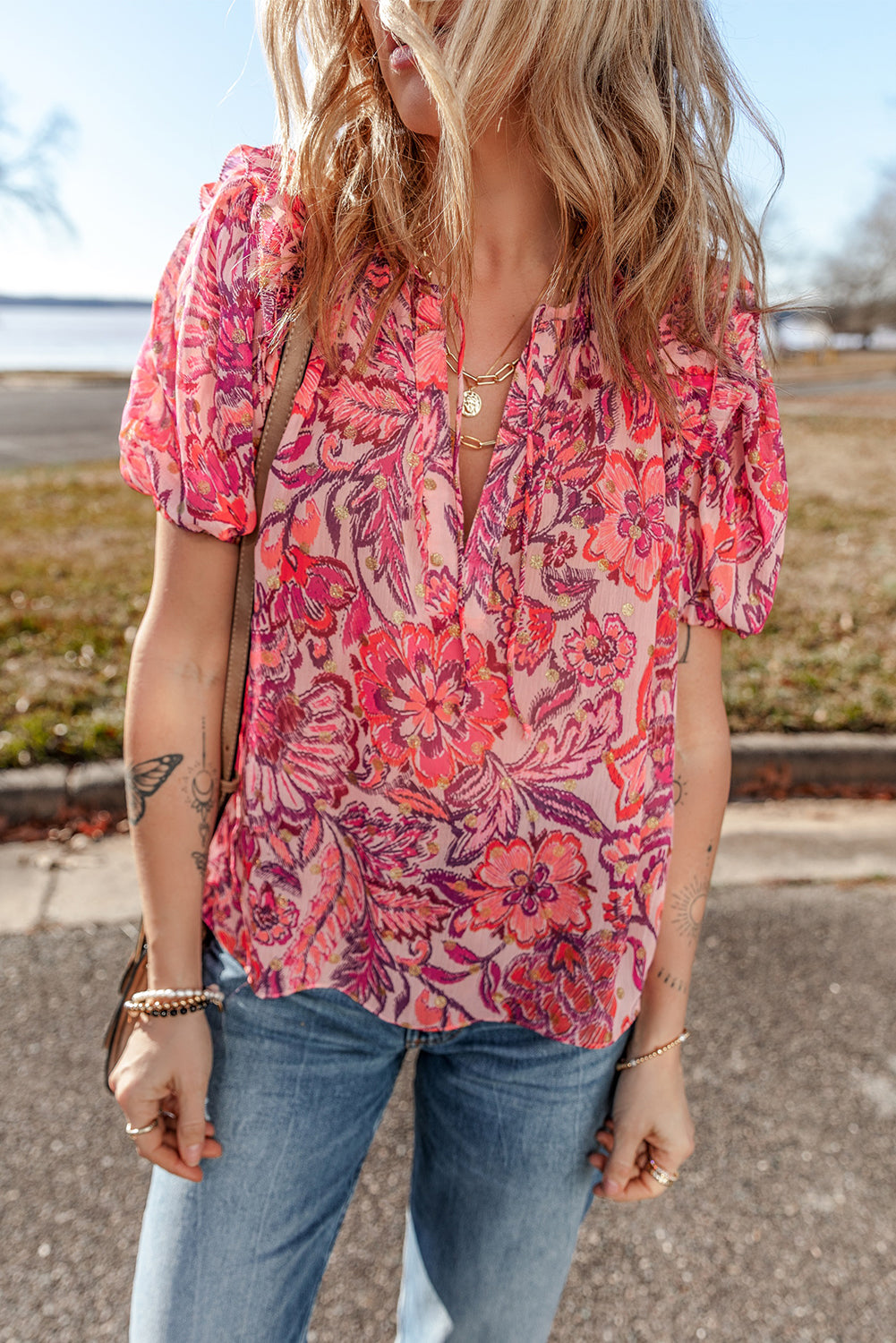 Red Floral Print Ruffled Puff Short Sleeve Blouse eAura