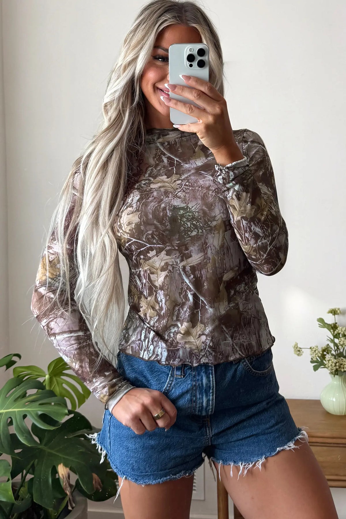 Western Print Slim Fit Mesh Mock Neck Long Sleeve Top