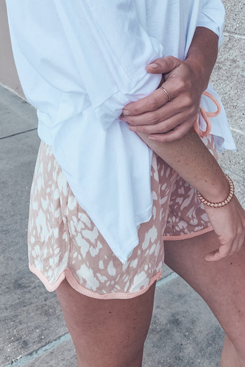 Khaki Classic Leopard Arched Hem Elastic Waist Casual Shorts eAura