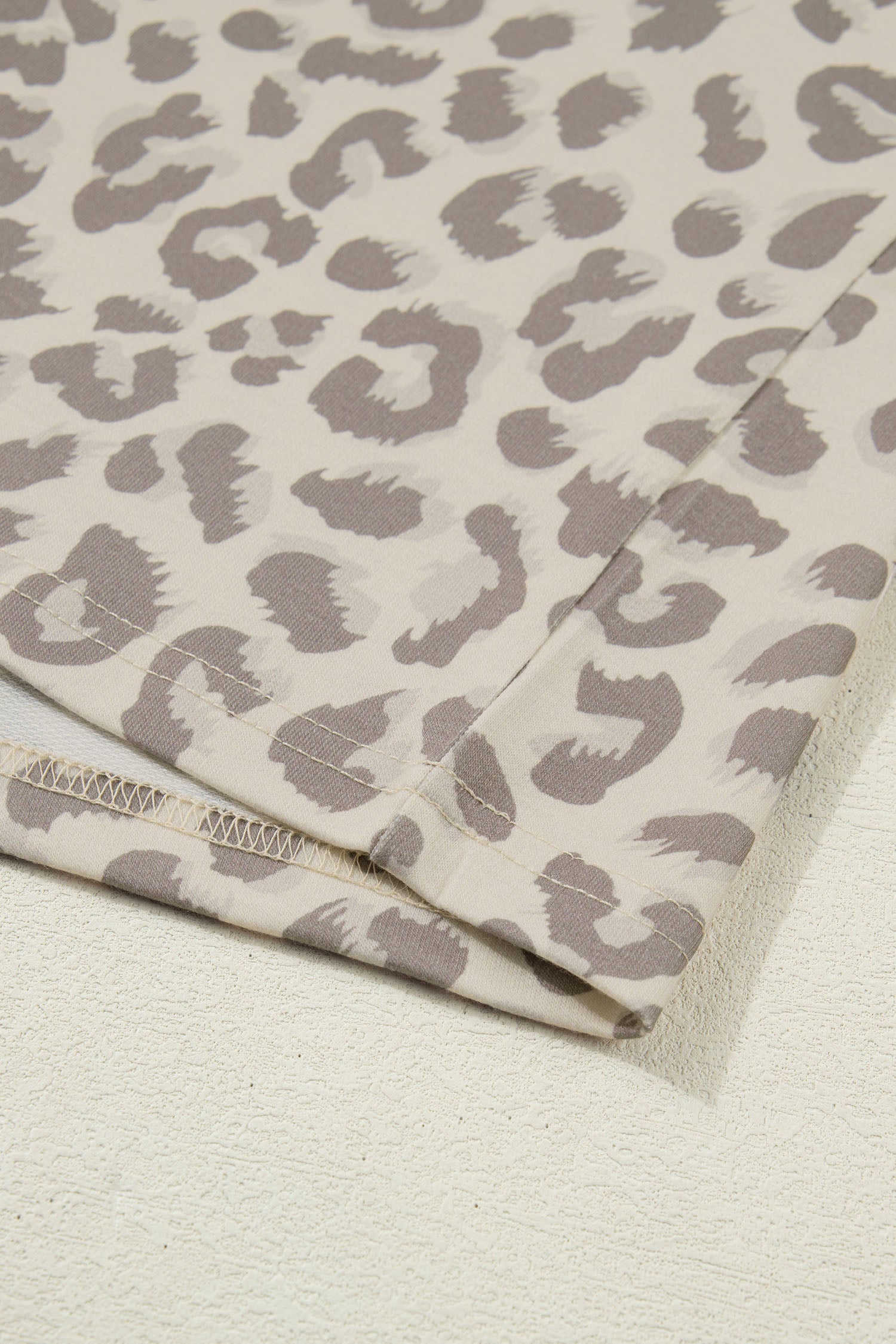 V Neck Collar Leopard Printed 2pcs Short Set – Khaki