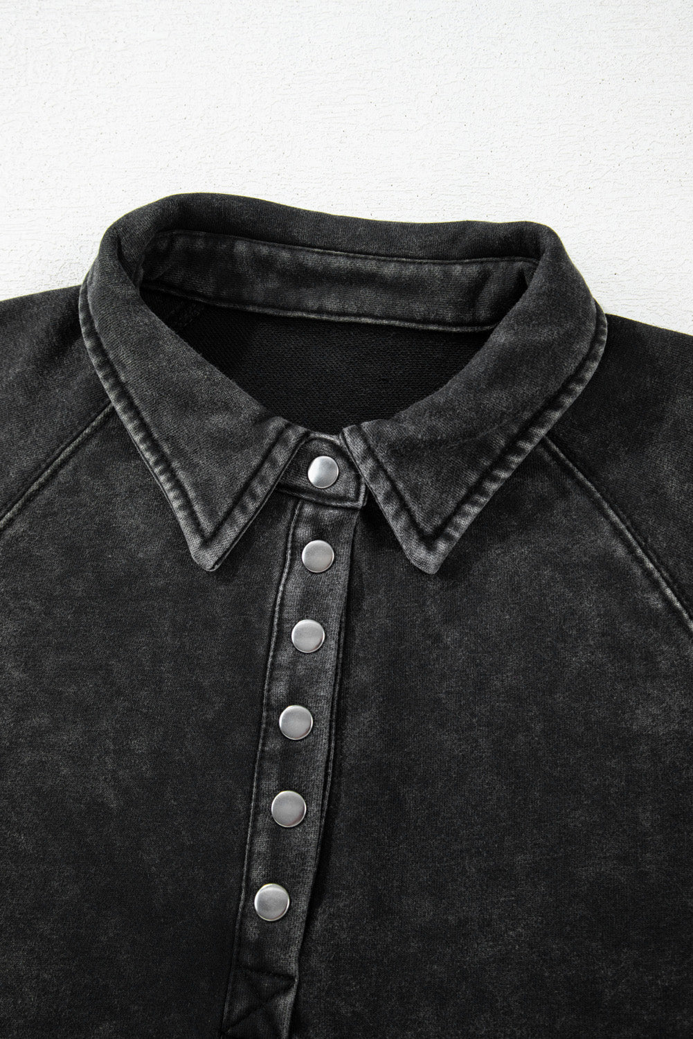 Black Solid Snap Buttons Collared Balloon Sleeve Oversized Sweatshirt eAura