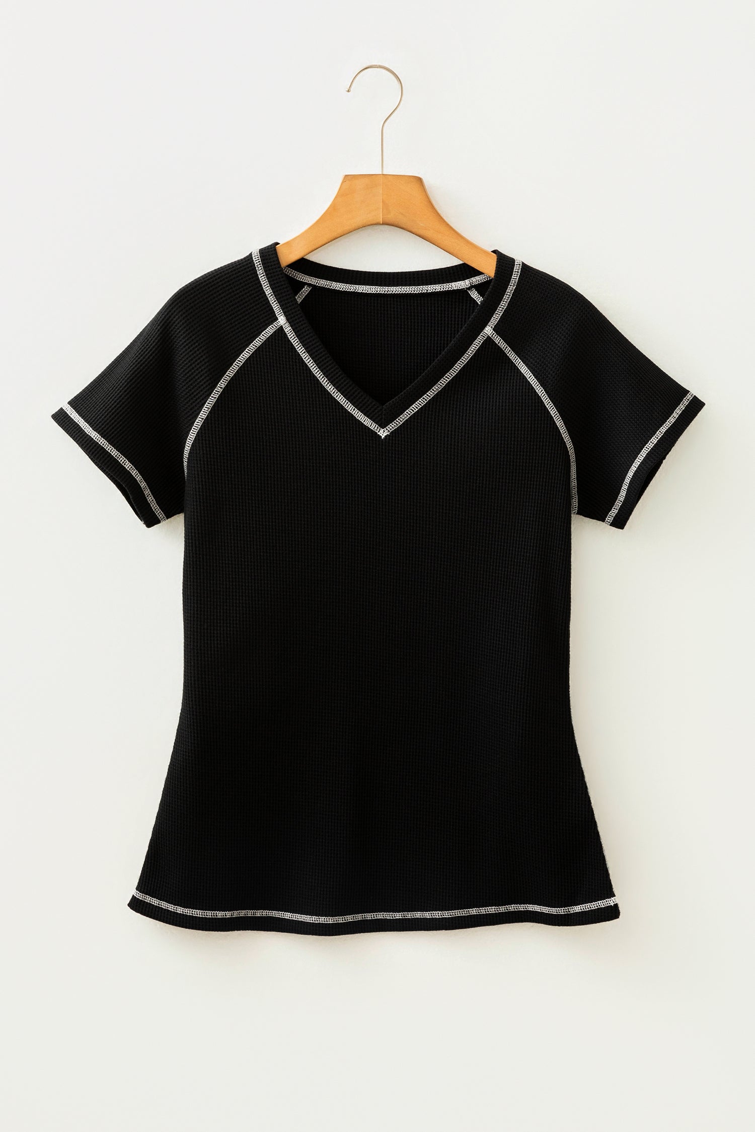 Waffle Textured Contrast Trim V Neck Tee – Black