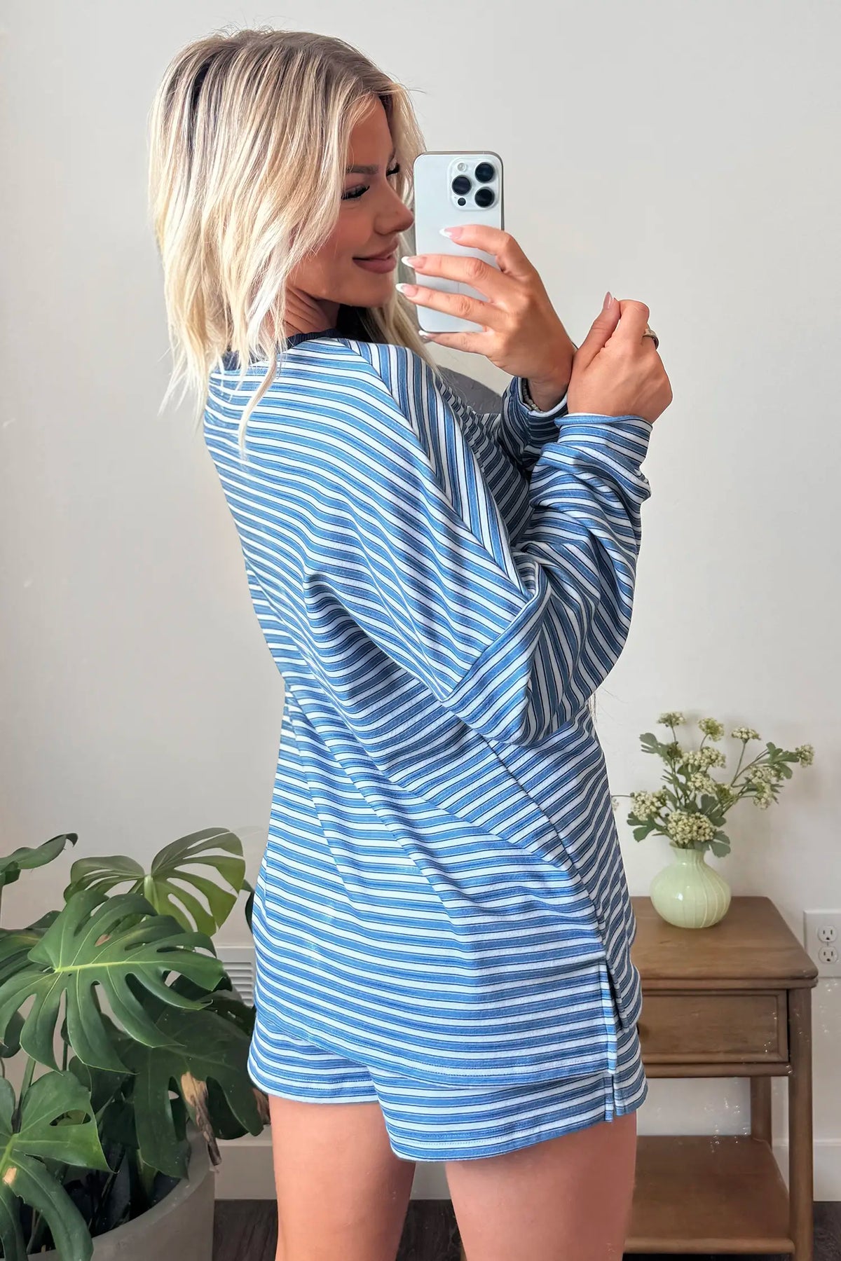 Long Sleeve Oversized Top Pocketed Casual Shorts Two Piece Set – Sky Blue Stripe